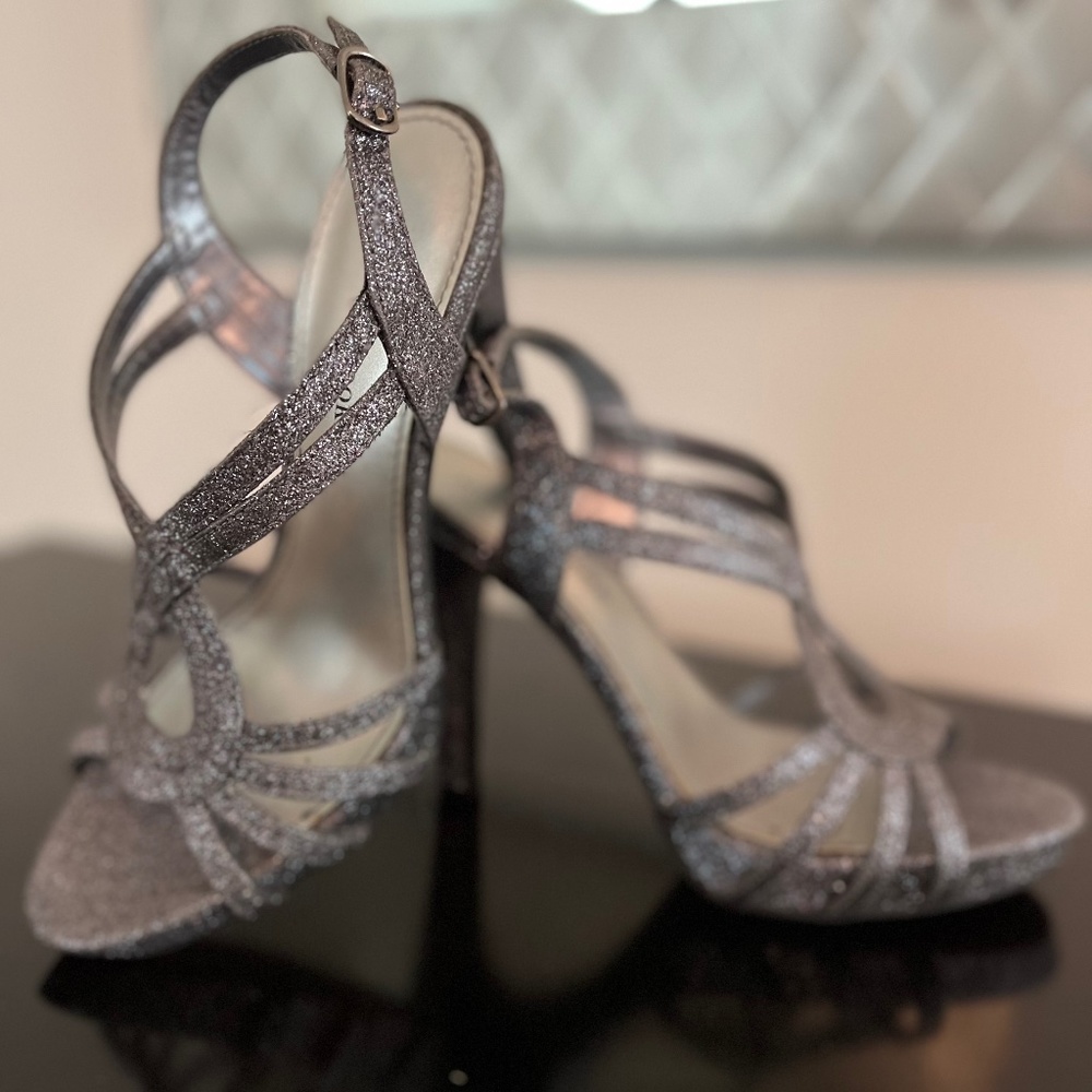 HEELS!!!